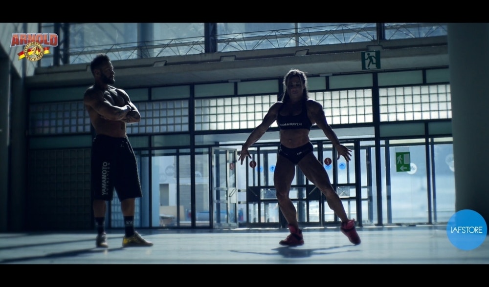Woman vs Man: Silvia Matta and Emanuele Zanetti Yamamoto Nutrition Team at Arnold Classic Europe 2016